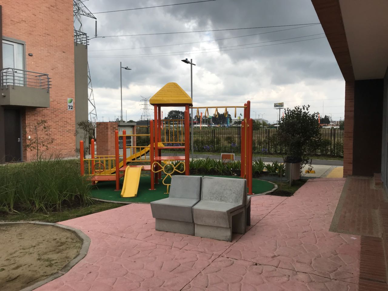 8 1 30, MOSQUERA, Cundinamarca, 4 Habitaciones Habitaciones, ,3 BathroomsBathrooms,Casa,Arriendo,RODAMONTE,1,3,1149